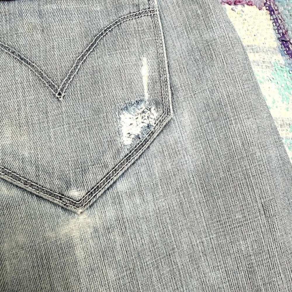 Vintage Levi’s Engineered Twisted Denim Jeans 33x27.5 HEMMED